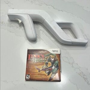 Nintendo White Wii Zapper with Link's Crossbow Training Game